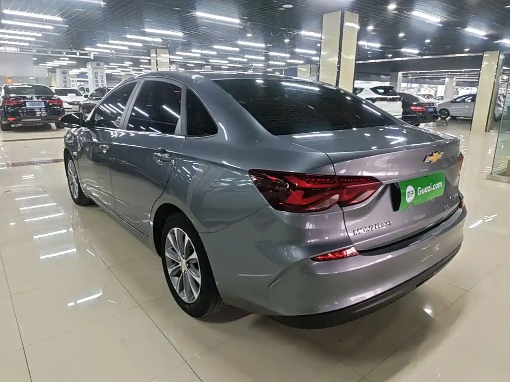 Chevrolet Monza — миниатюра 5
