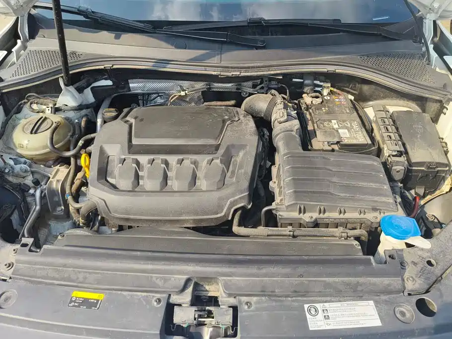 Volkswagen Tiguan L — миниатюра 10