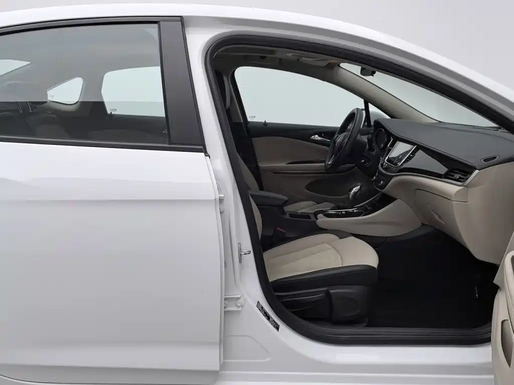 Buick Verano — миниатюра 23