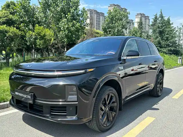 2023 Li Xiang L7