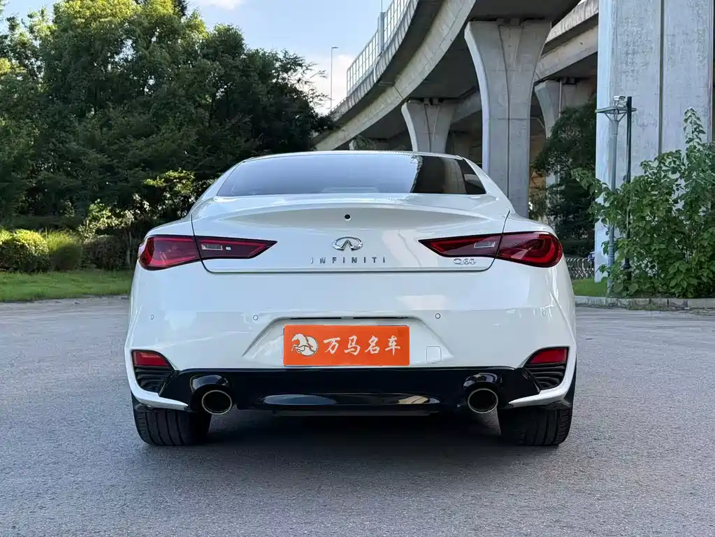 Infiniti Q60 2017 2.0T Luxury