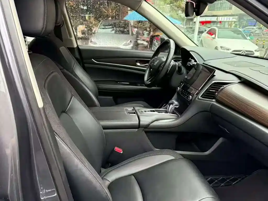 Honda Avancier — миниатюра 6