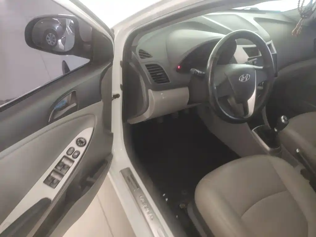 Hyundai Verna — миниатюра 16