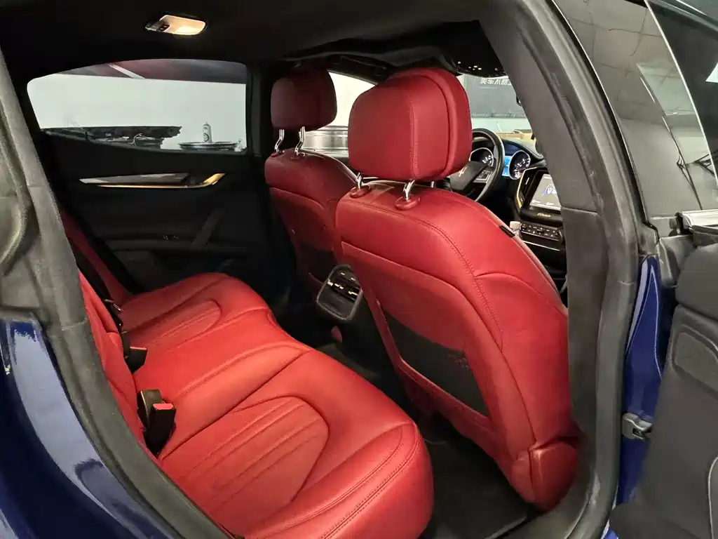 Maserati Ghibli — миниатюра 7