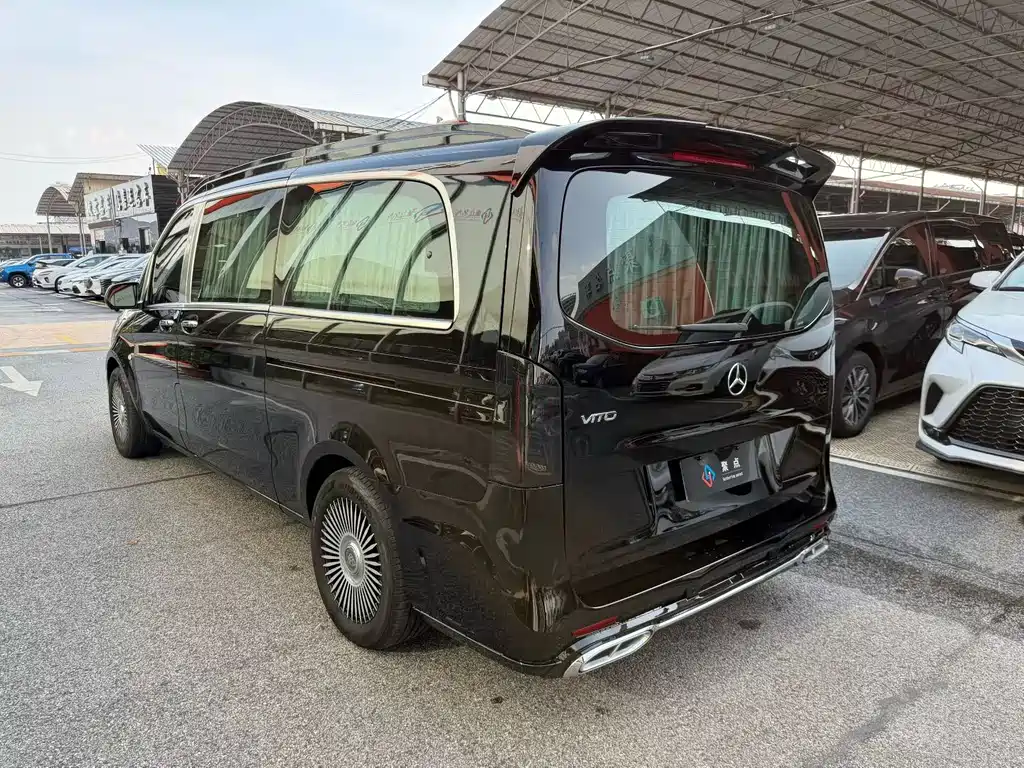 Mercedes-Benz Vito — миниатюра 7