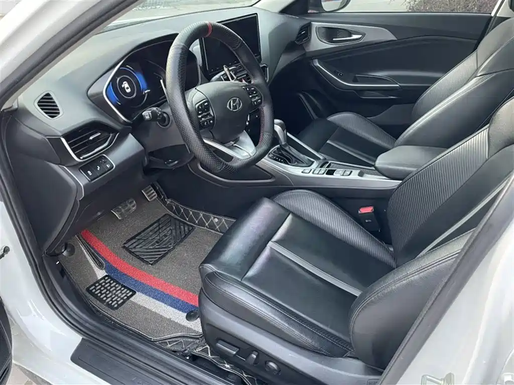 Hyundai Lafesta 2019 280TGDi V