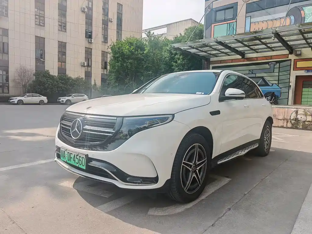 Mercedes-Benz EQC 2021