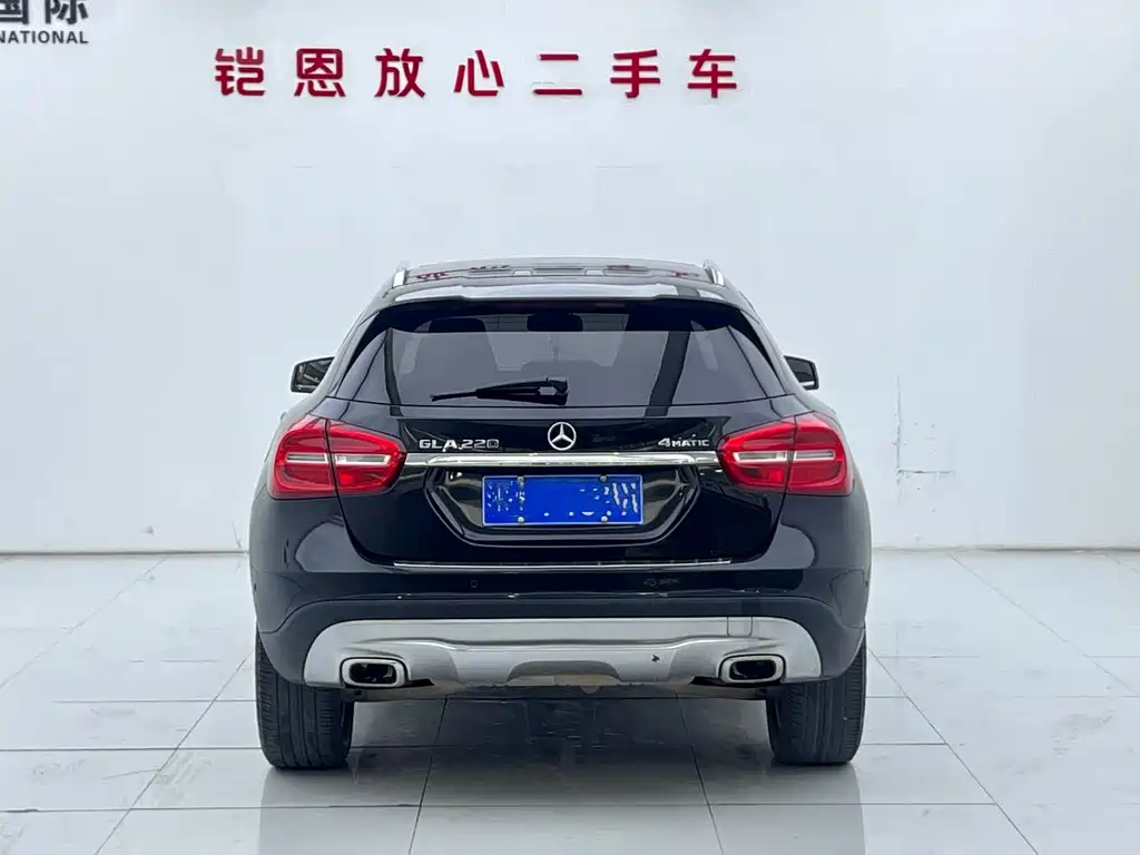 Mercedes-Benz GLA — миниатюра 8