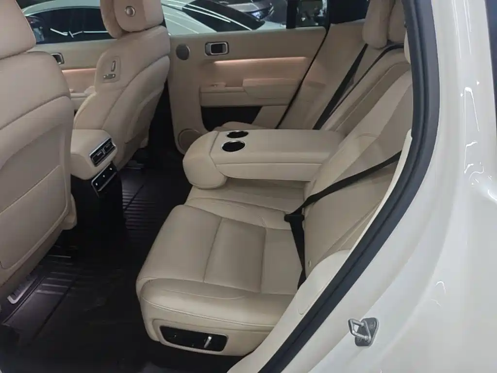 Li Auto Li L7 — миниатюра 13