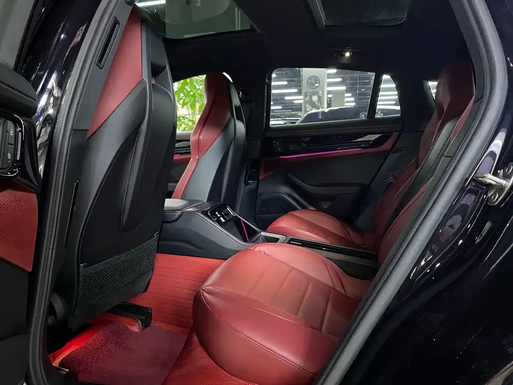Porsche Panamera — миниатюра 7
