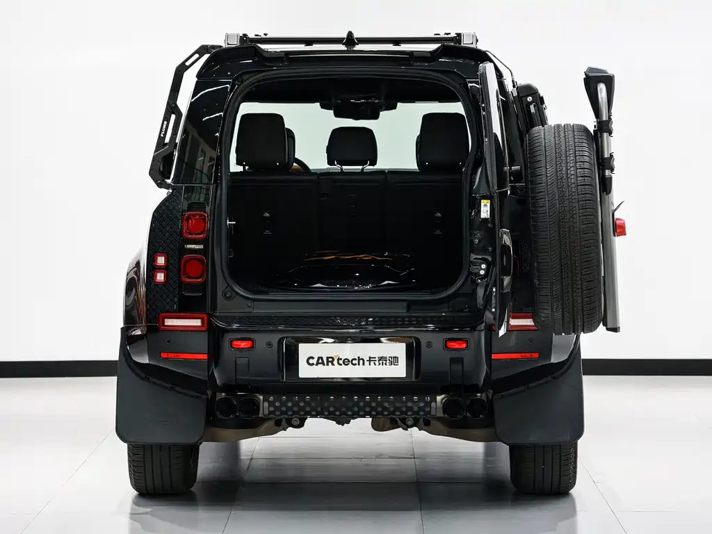 Land Rover Defender — миниатюра 13
