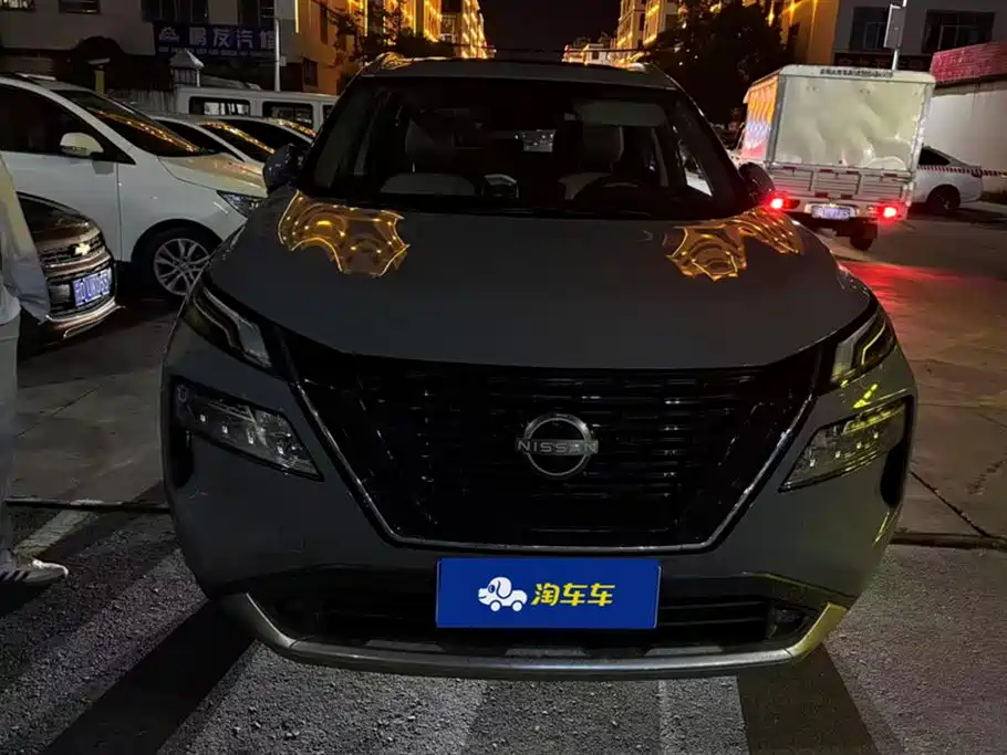 NISSAN QIJUN