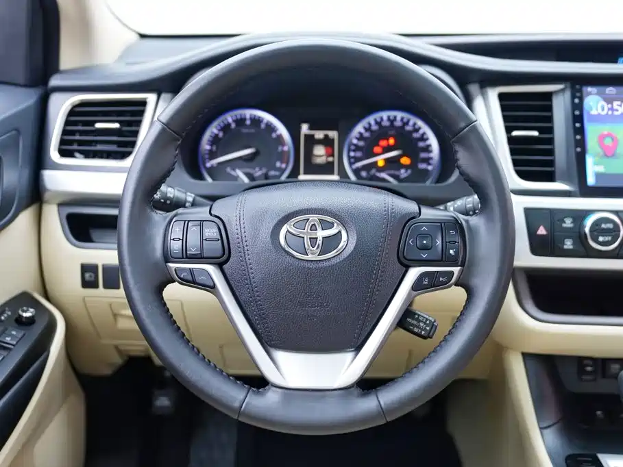 Toyota Highlander — миниатюра 10