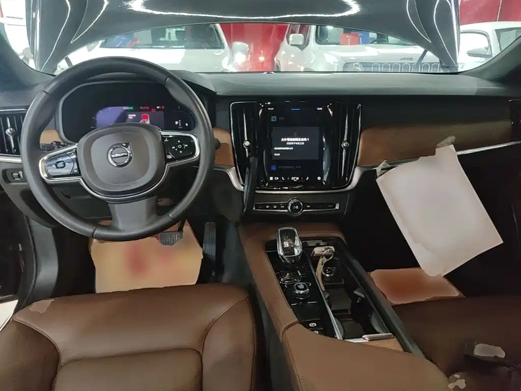 Volvo S90 — миниатюра 10