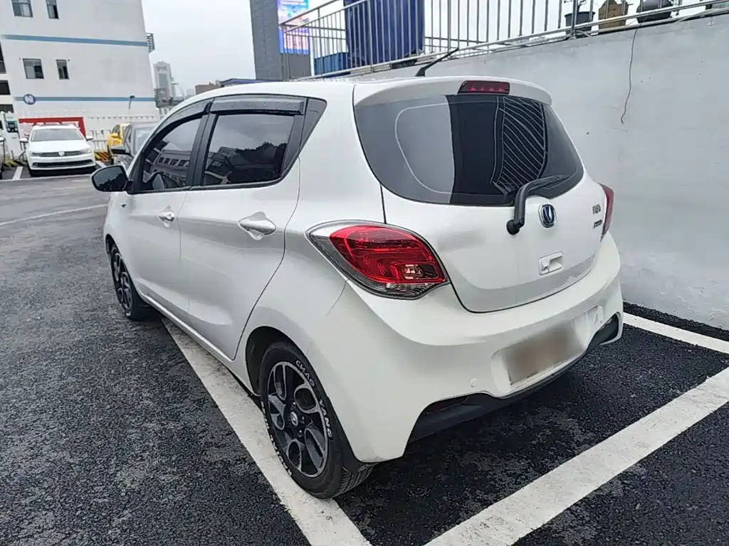 Changan BenBen — миниатюра 5