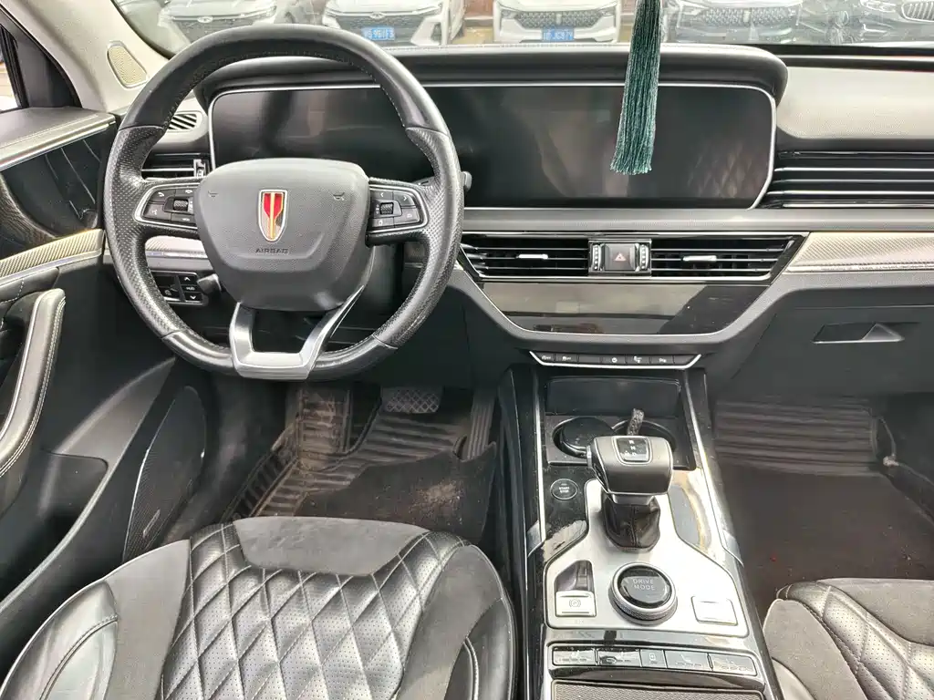 Hongqi Hongqi HS5 — миниатюра 4