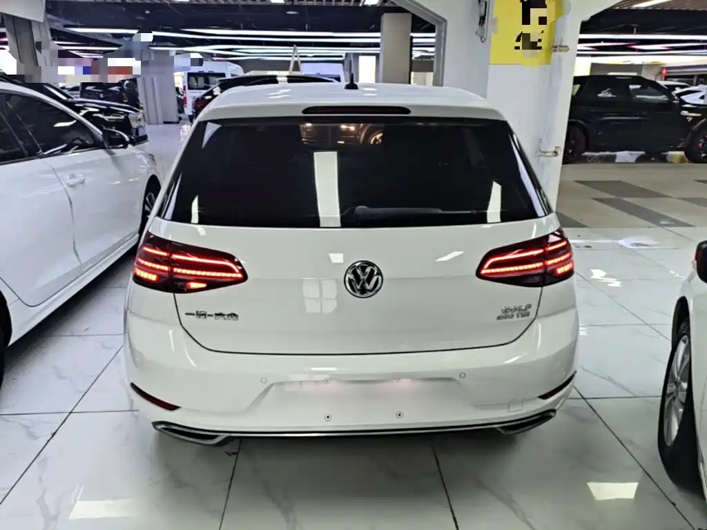 Volkswagen Golf — миниатюра 6
