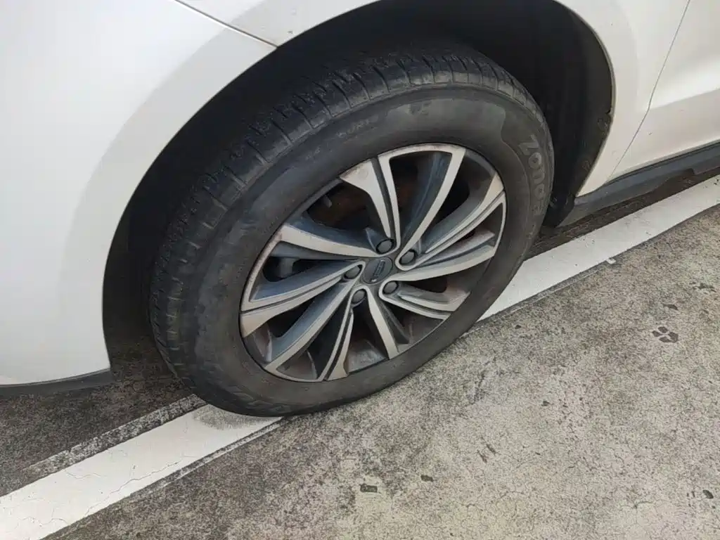 Geely Vision X6 — миниатюра 23
