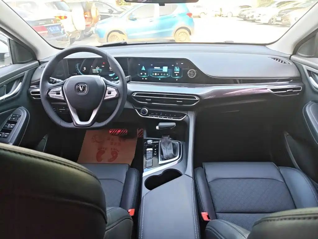 Changan Eado — миниатюра 10