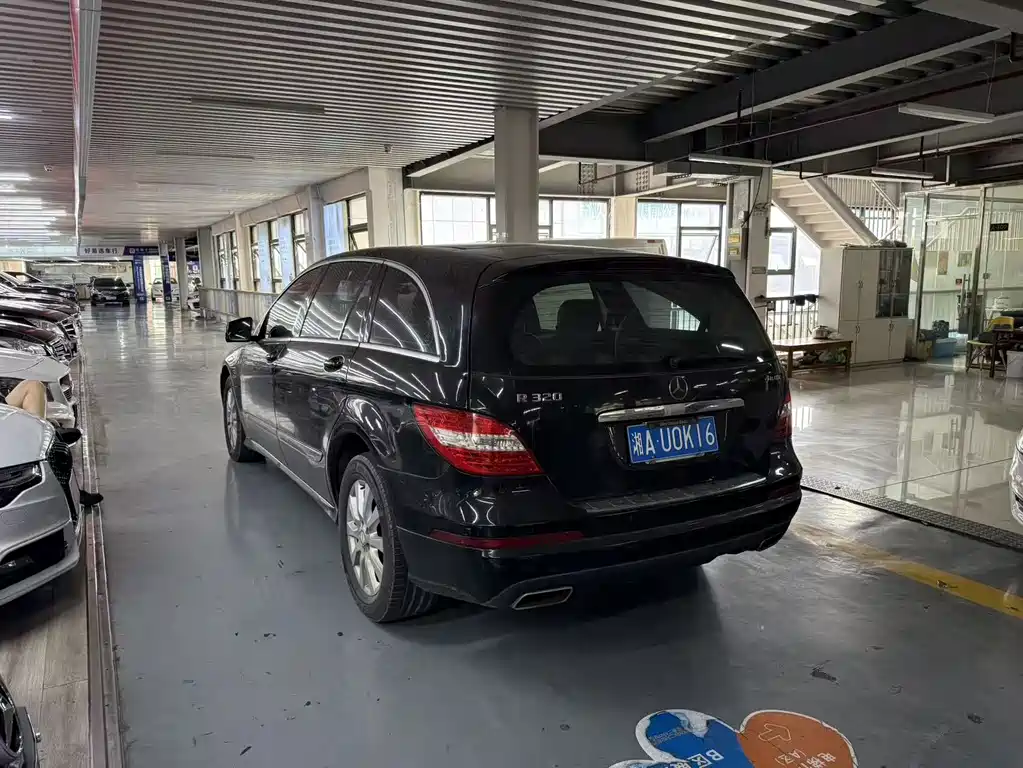 Mercedes-Benz R-Class — миниатюра 9