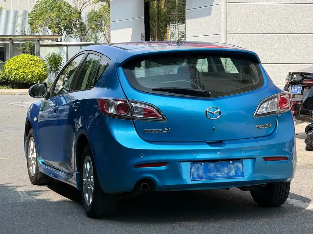 Mazda 3 Xingcheng — миниатюра 9