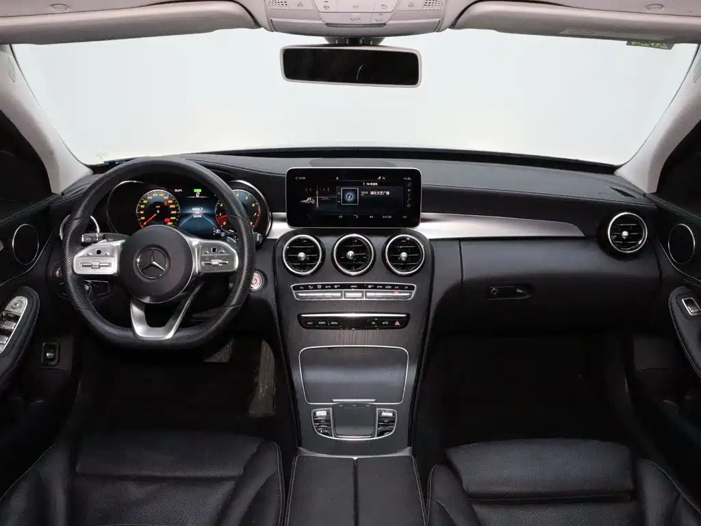 Mercedes-Benz C-Class — миниатюра 15