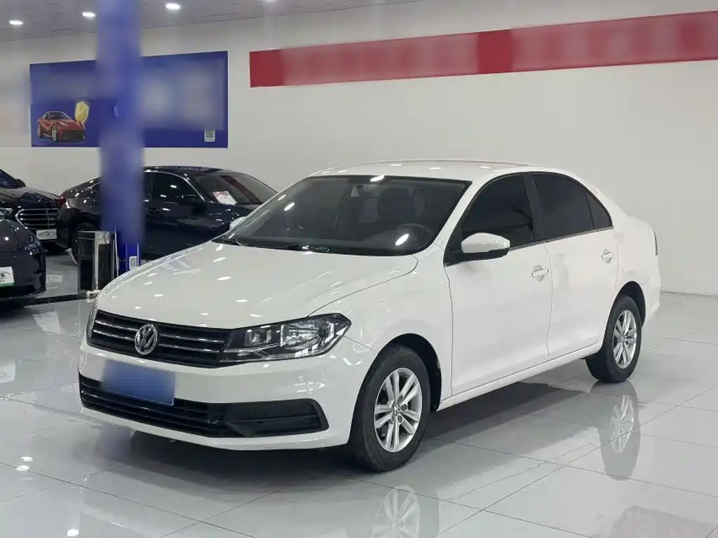 Volkswagen Santana — миниатюра 2
