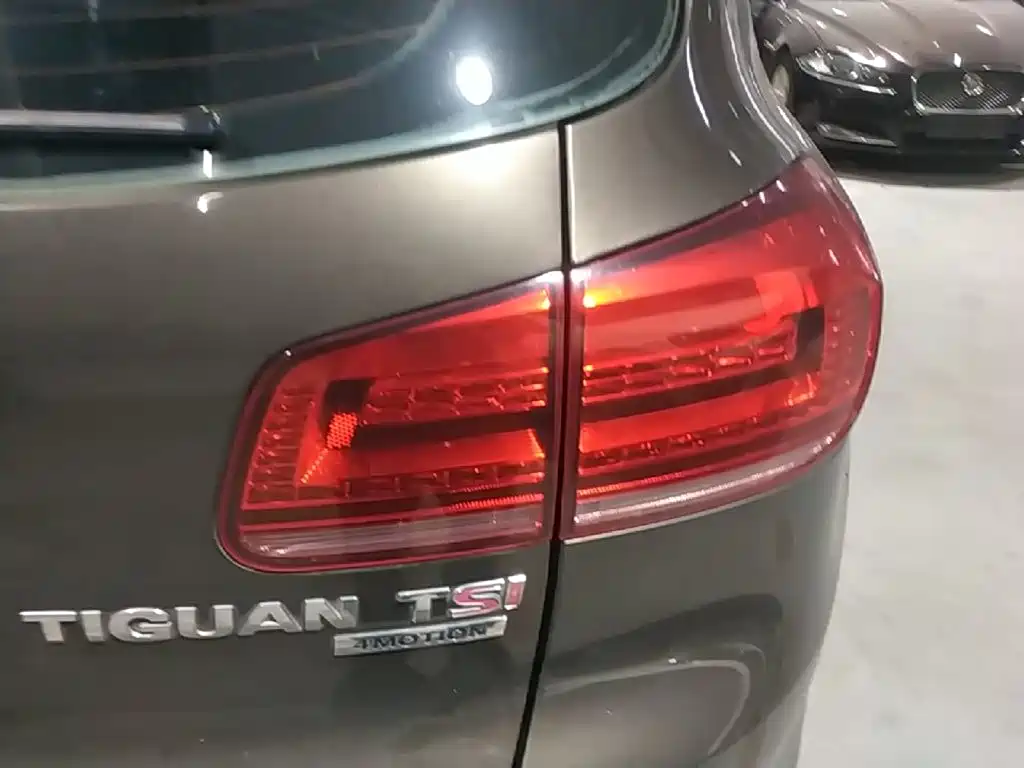 Volkswagen Tiguan — миниатюра 8