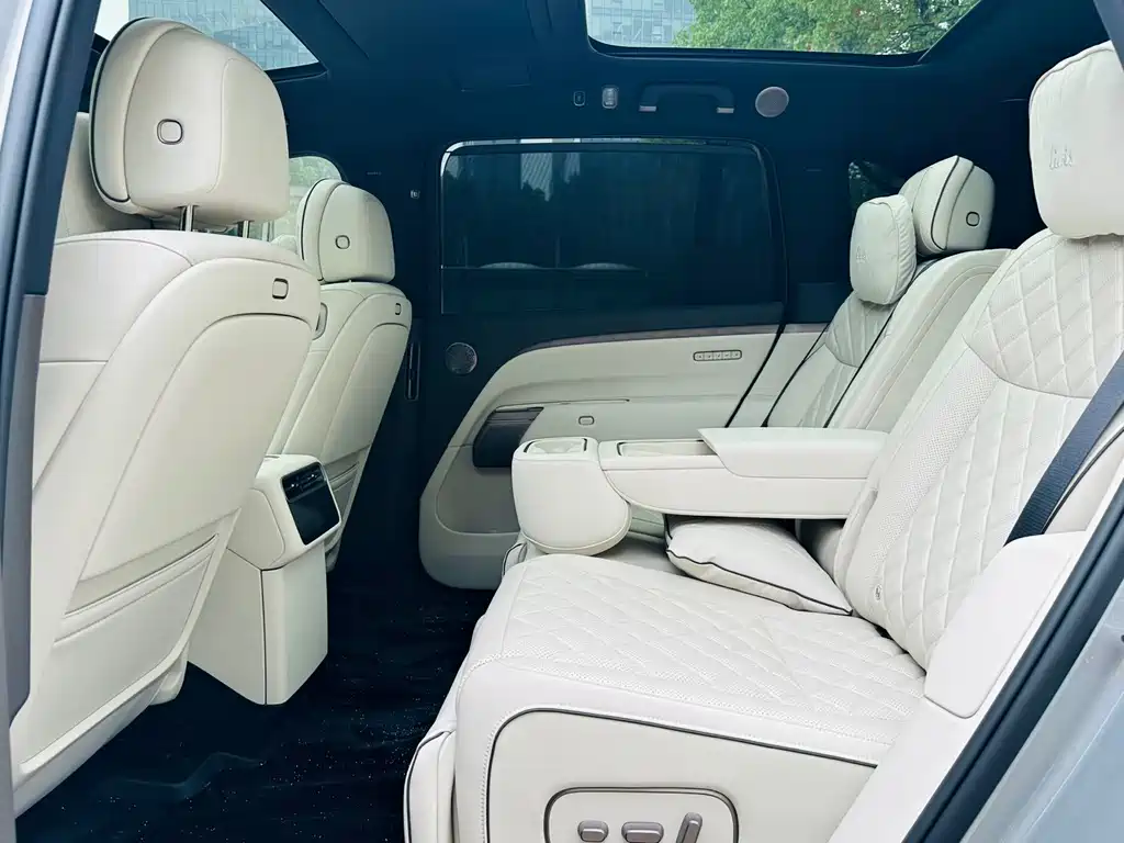 Li Auto Li L8 — миниатюра 6