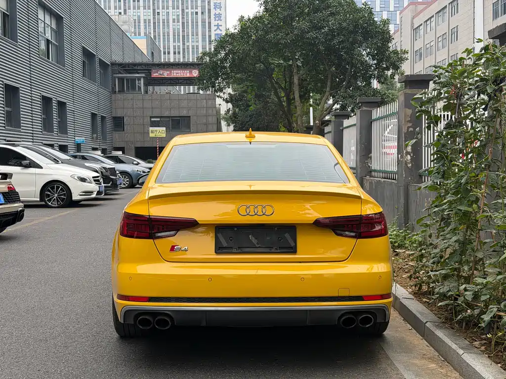 Audi S4 — миниатюра 5