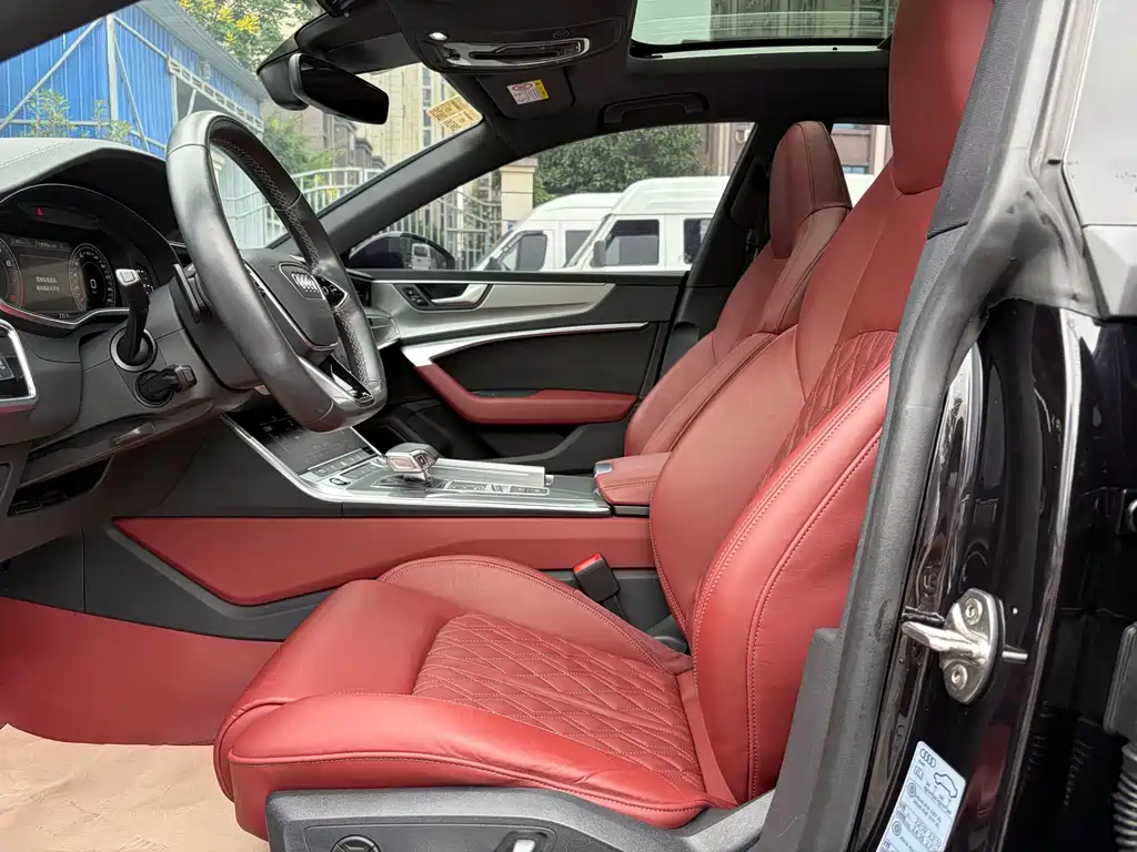 Audi A7L — миниатюра 4
