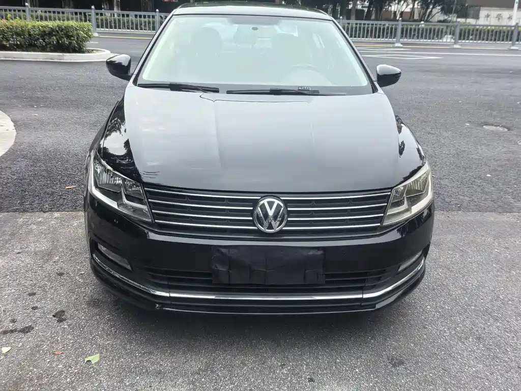 Volkswagen Lavida — миниатюра 2
