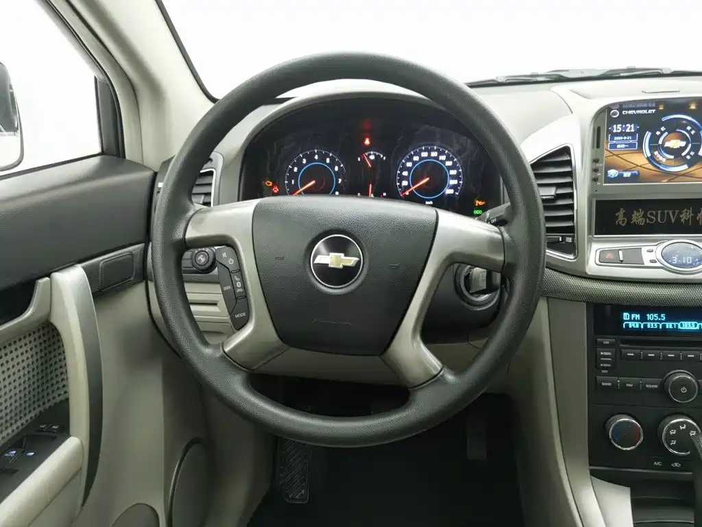 Chevrolet Captiva — миниатюра 11