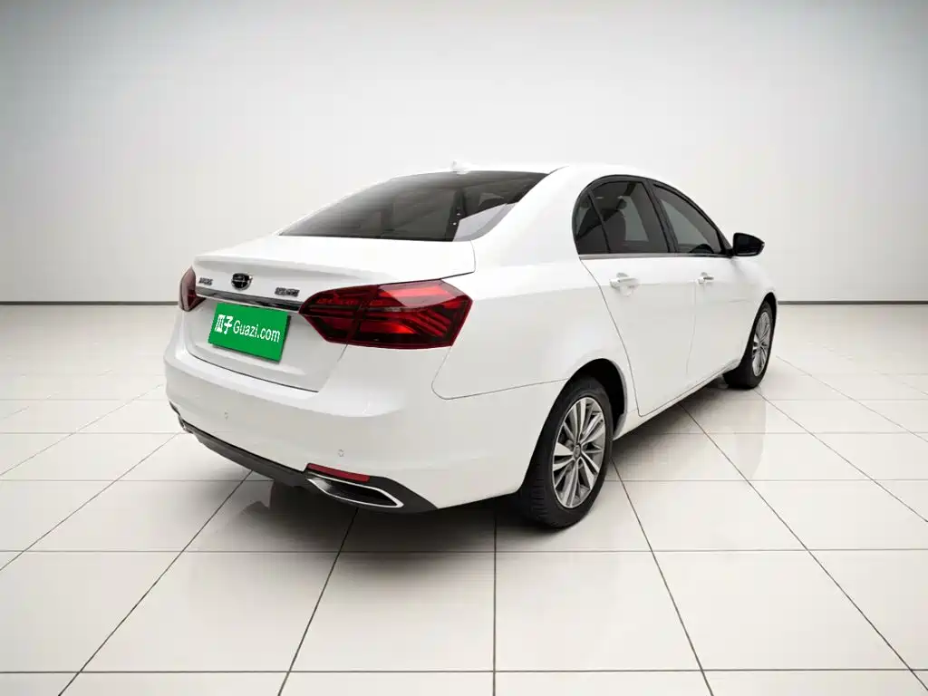 Geely Emgrand — миниатюра 6