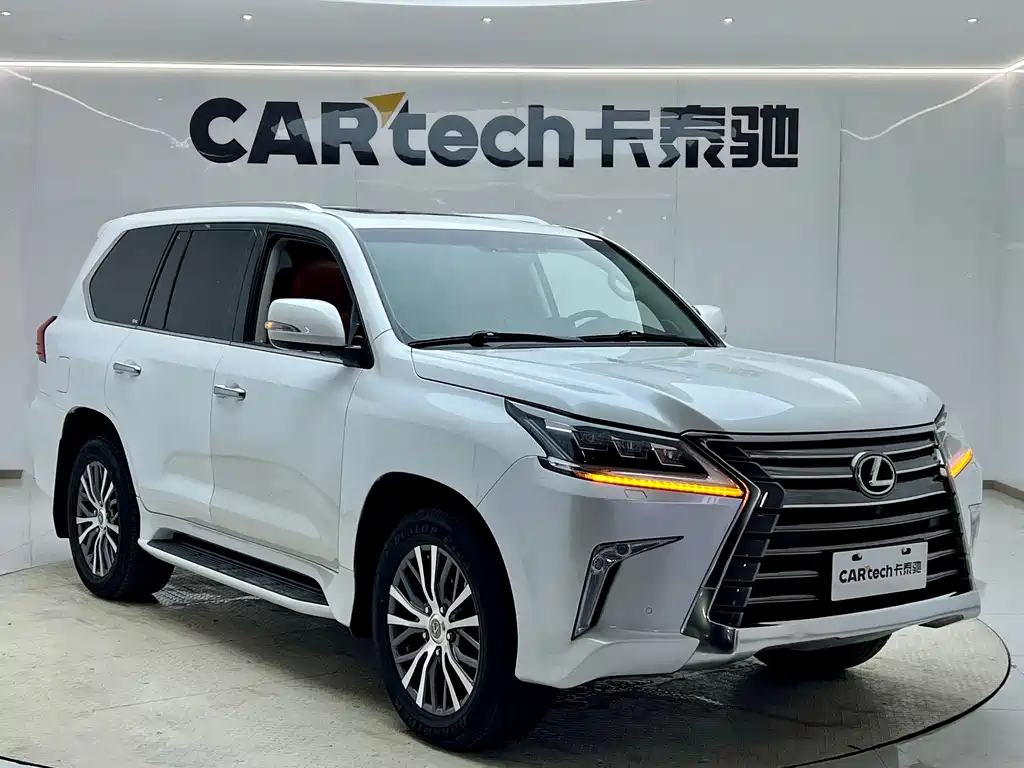 Lexus LX — миниатюра 2