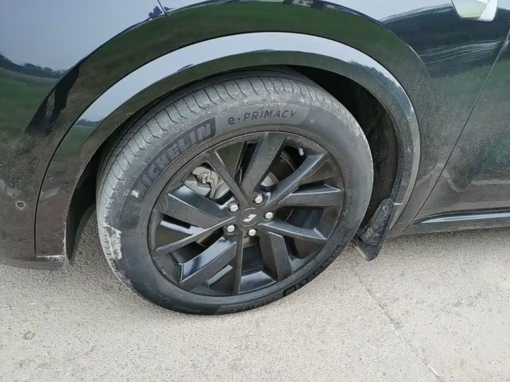 Li Auto Li L8 — миниатюра 23