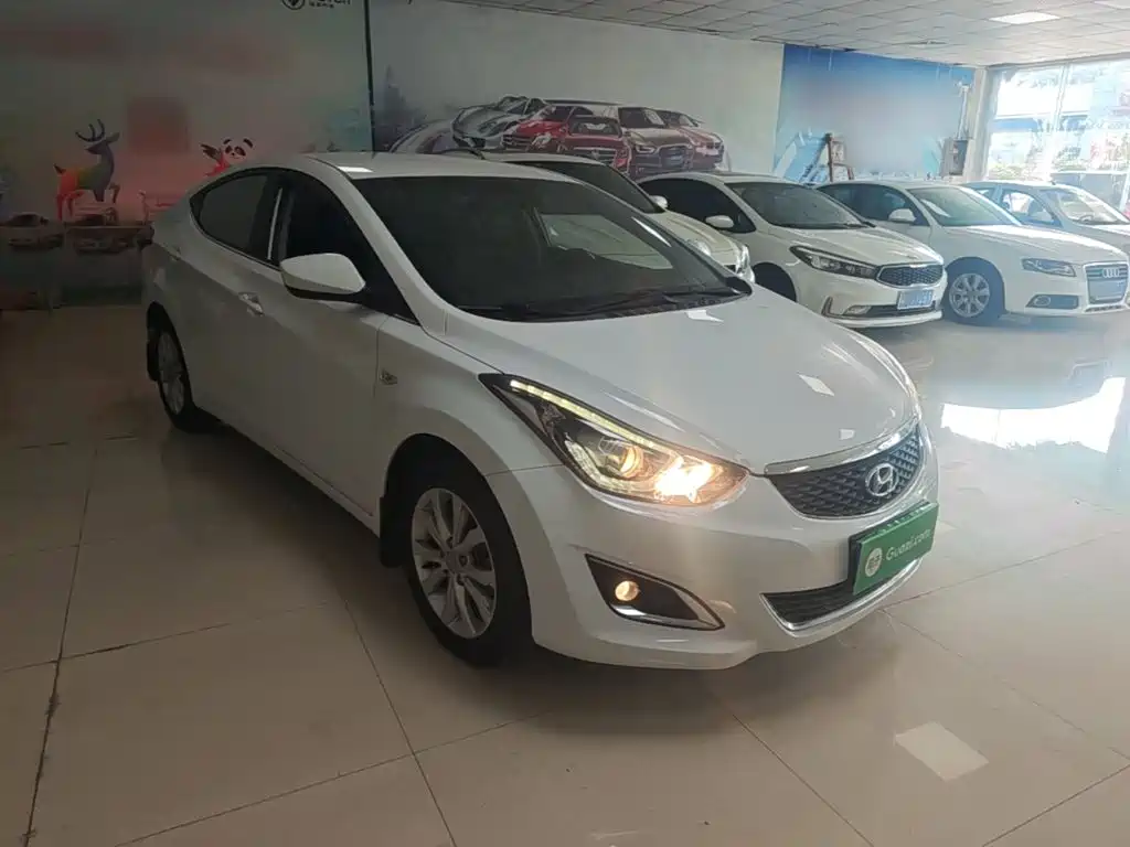 Hyundai Elantra Langdong — миниатюра 4