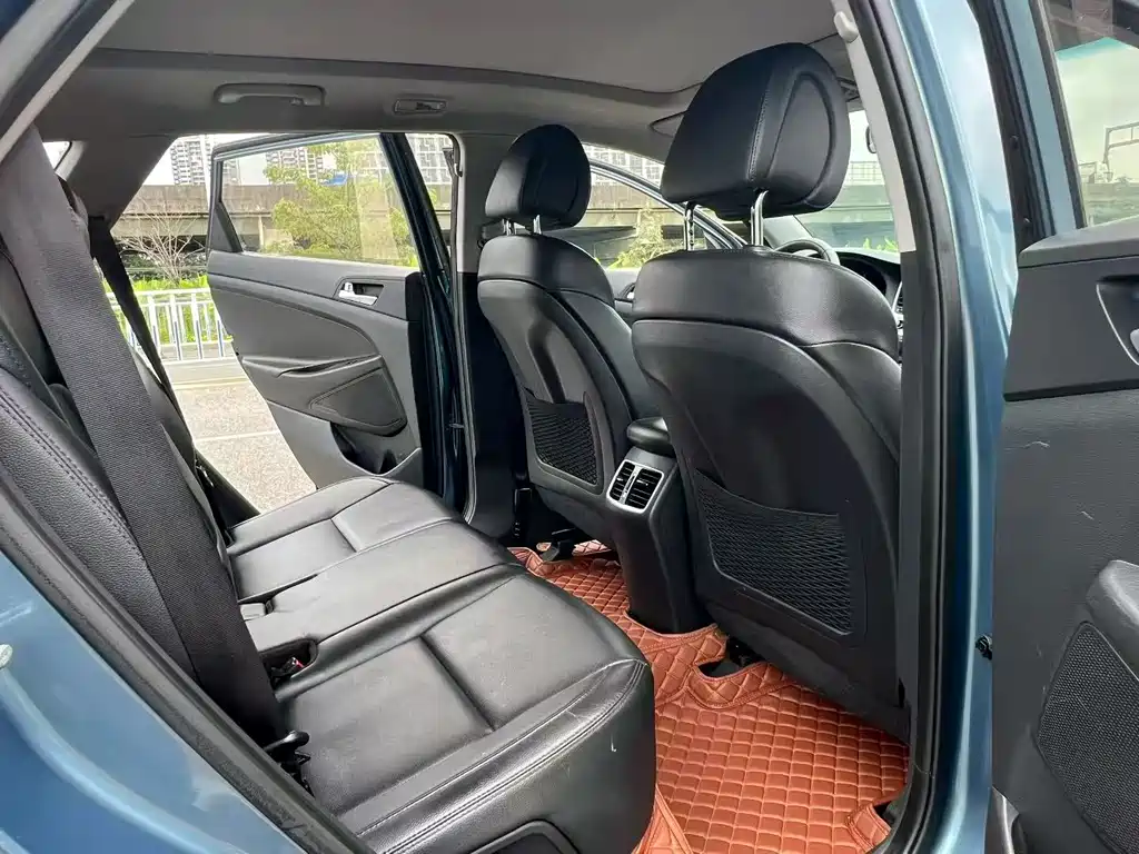 Hyundai Tucson — миниатюра 6