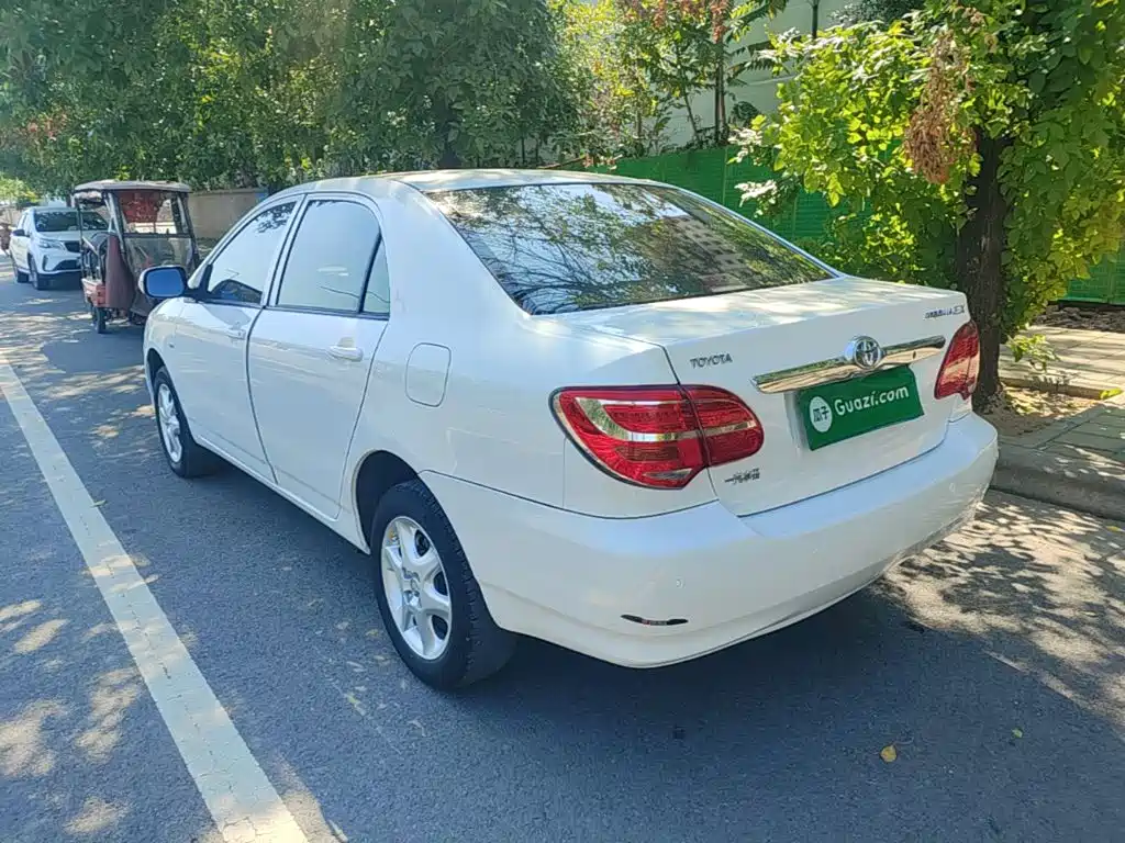 Toyota Corolla — миниатюра 5