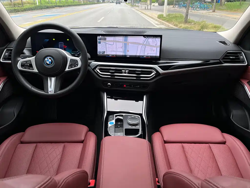 BMW i3 — миниатюра 14