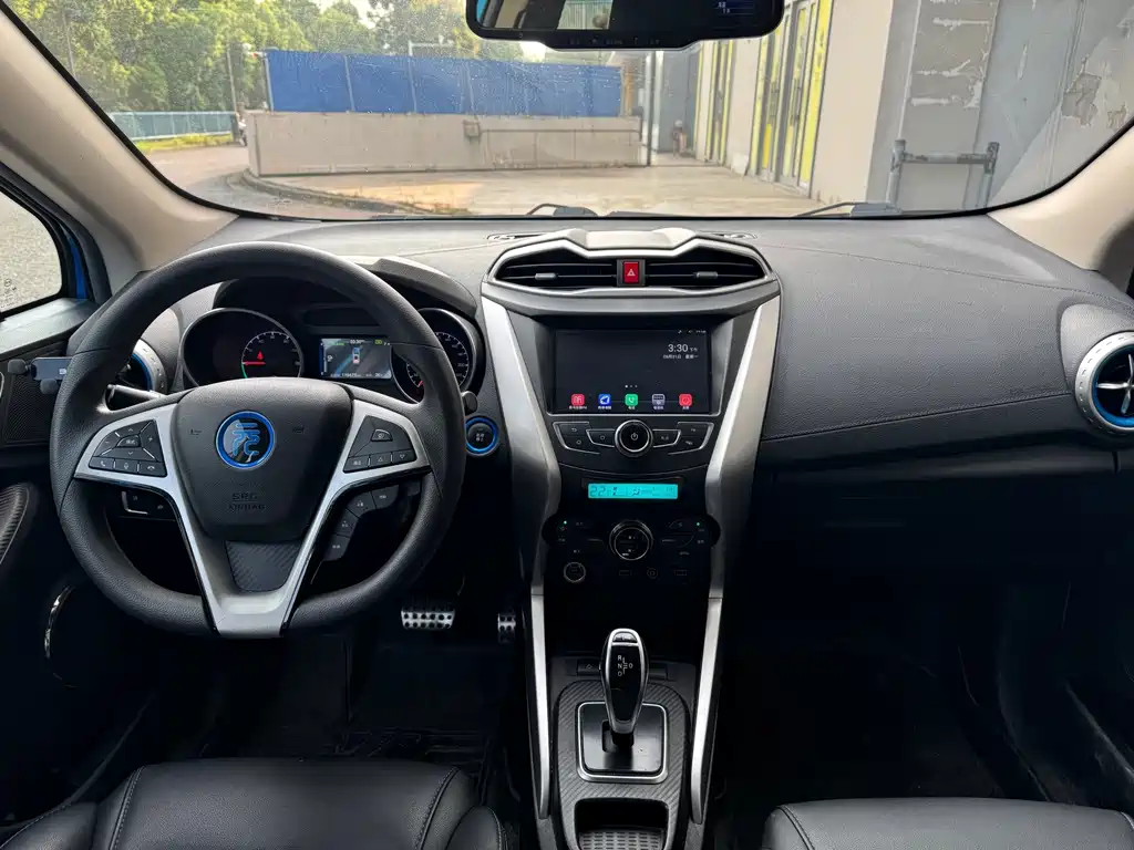 BYD Yuan EV — миниатюра 7