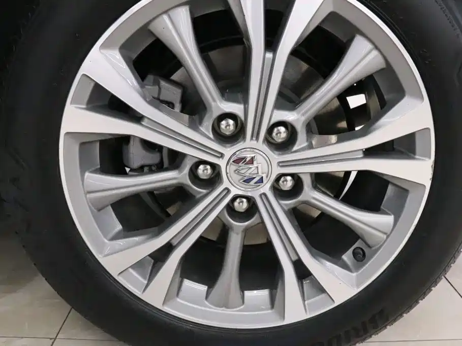 Buick Envision Plus — миниатюра 19