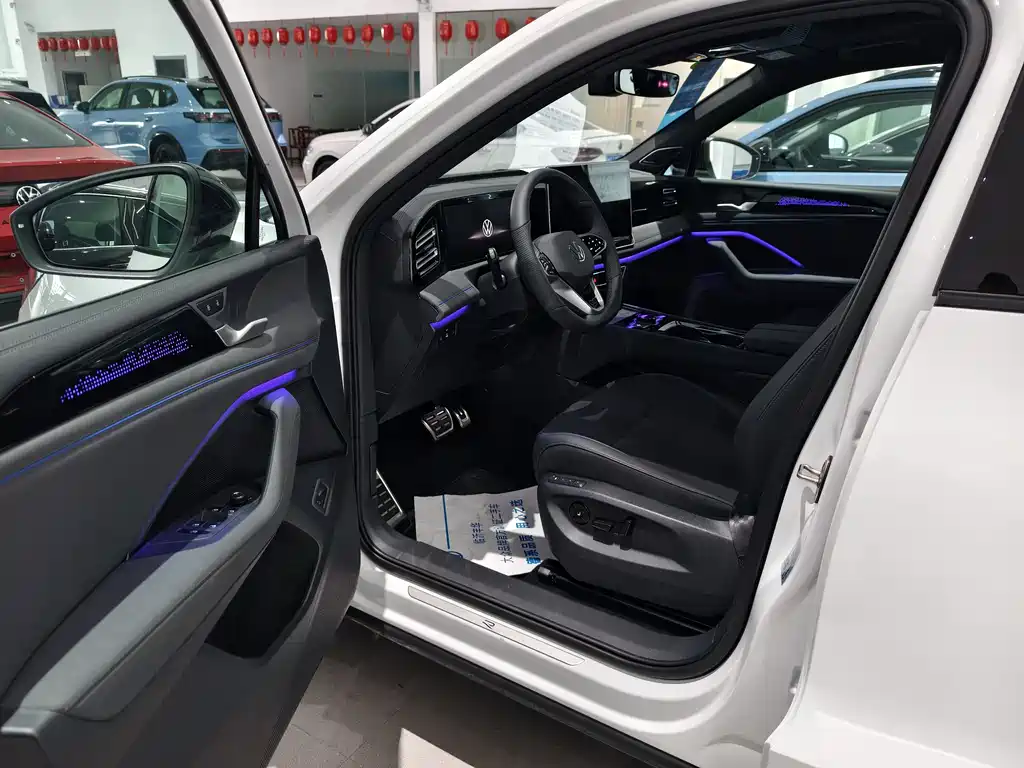 Volkswagen Tiguan L L 2026 PRO 380TSI R-Line