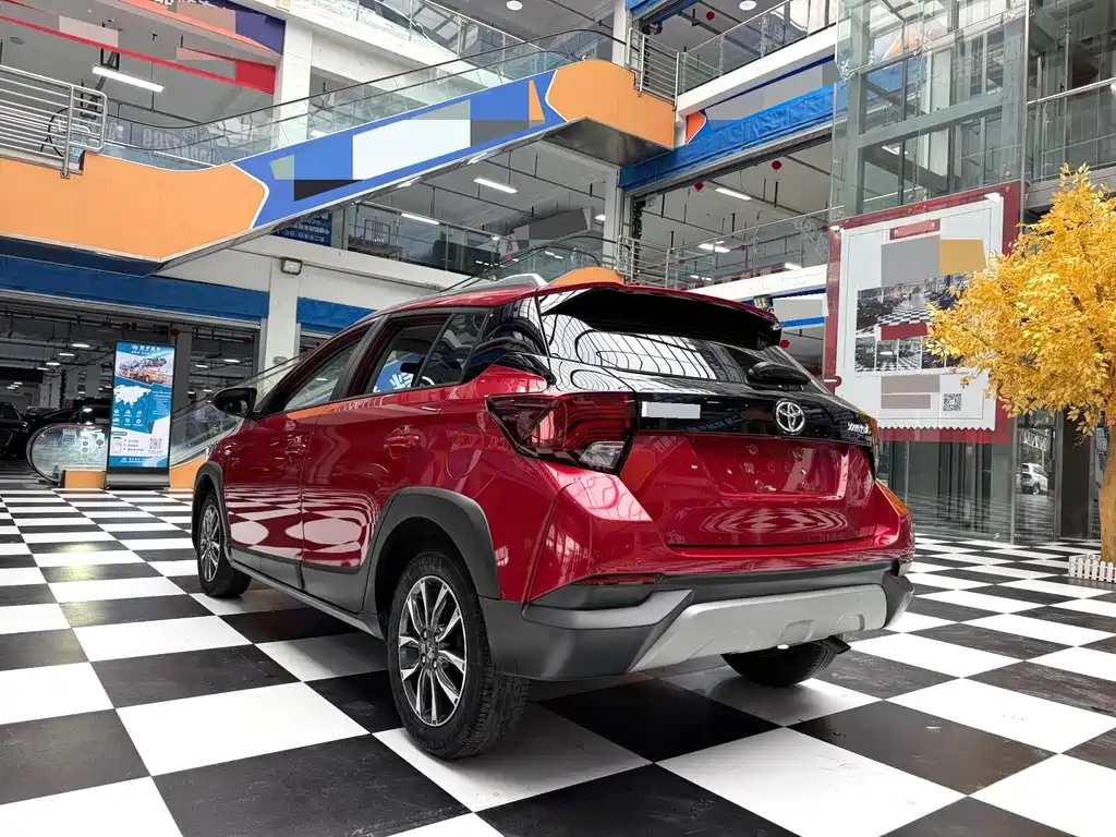 Toyota Yaris L — миниатюра 18