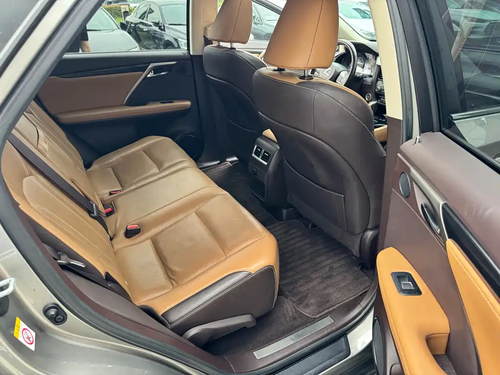 Lexus RX — миниатюра 9