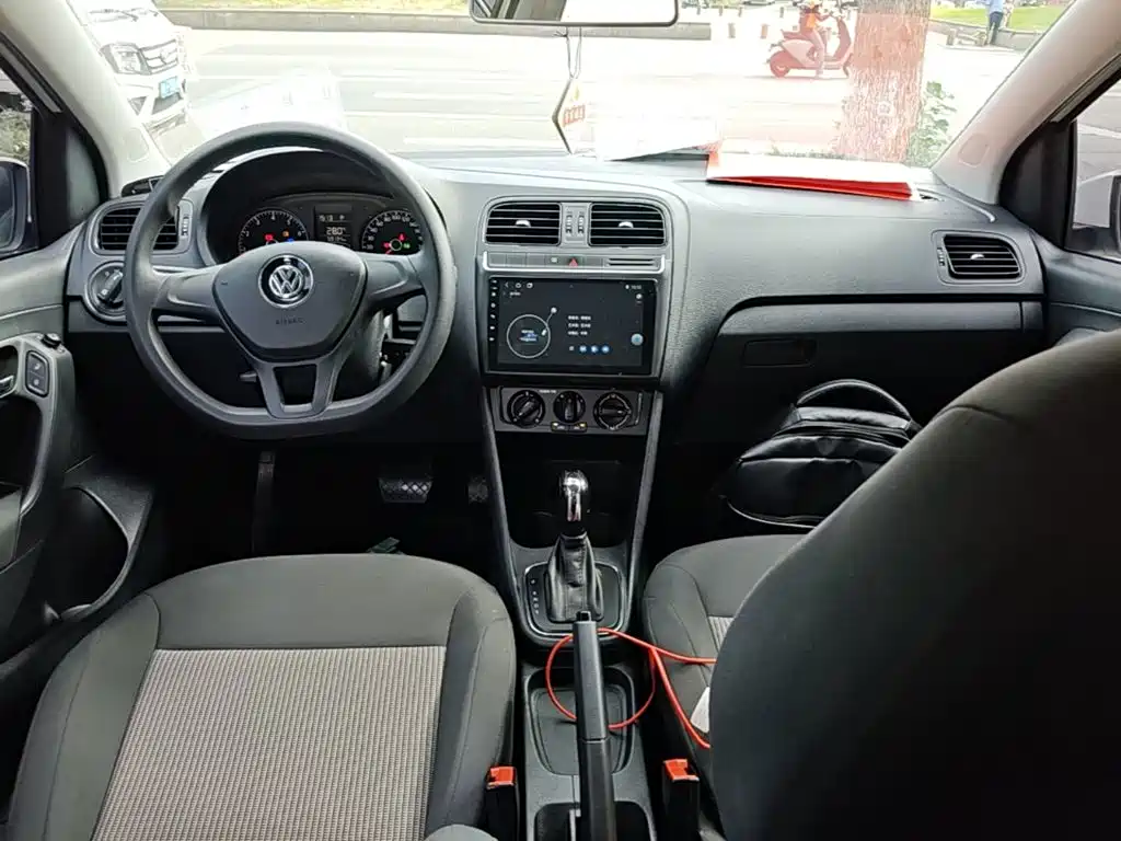 Volkswagen Polo — миниатюра 10