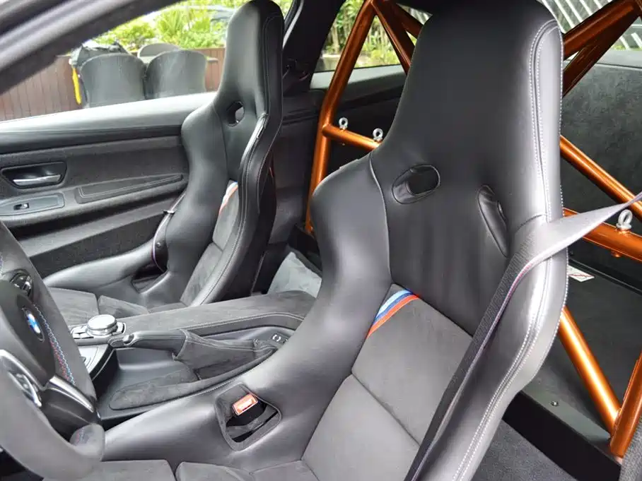 BMW M4 — миниатюра 11