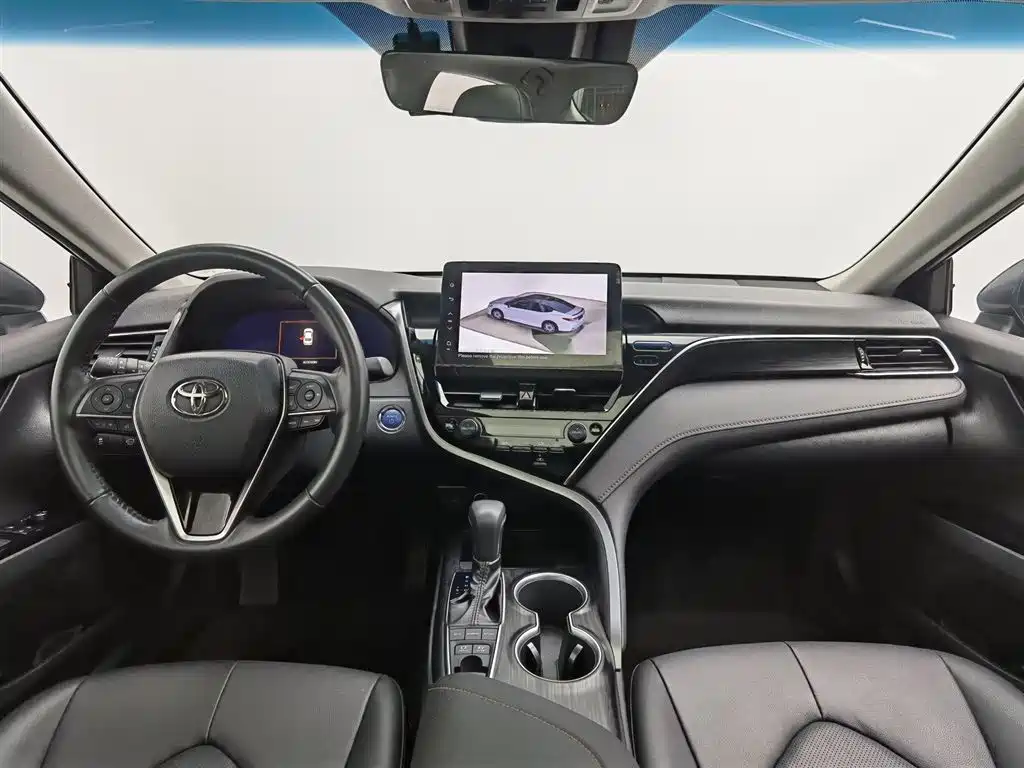 Toyota Camry 2023 2.5HG Luxury