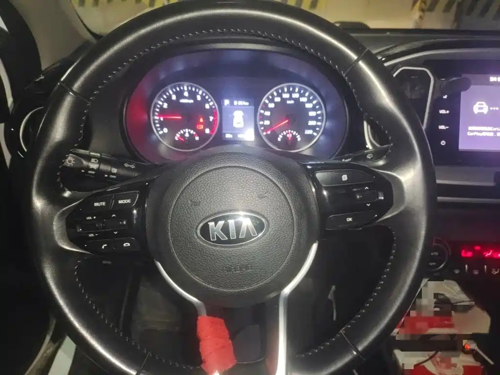 Kia KX1 — миниатюра 3