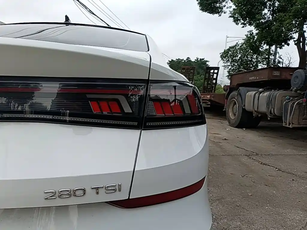 Volkswagen Lamando — миниатюра 8